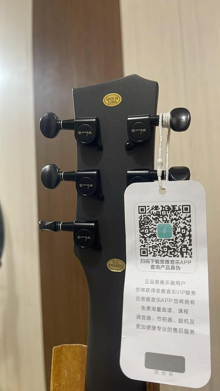 مساء الخير احبتي 🧡
كيتار اصلي وجود باركود 
اعلي سعر ابيع ***********
