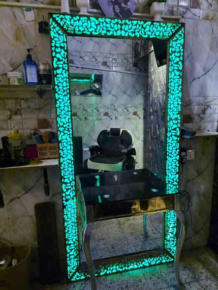 (#مرايات) (#ميوزه ) 
حلوات جدد السعر (150)
 وبيهن مجال بيهن اناره 
📍(العنوان بغداد مدينة الصدر الاورفلي )
😇 استتفسار مراسله خاص او الإتصال  ✅***********✅
