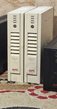 APC 1000 • مع بطاريات • لونك