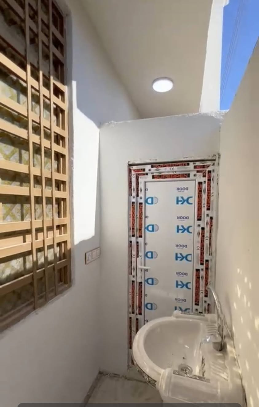 متوفره بيوت للبيع 
بالقساط. بالقساط 
بيت 50م طابق واحد.جديد الموقع الرابط مجمع الإبداع مقابل مجمع العتبه العباسيه للاتصال والاستفسار ☎️ ***********
