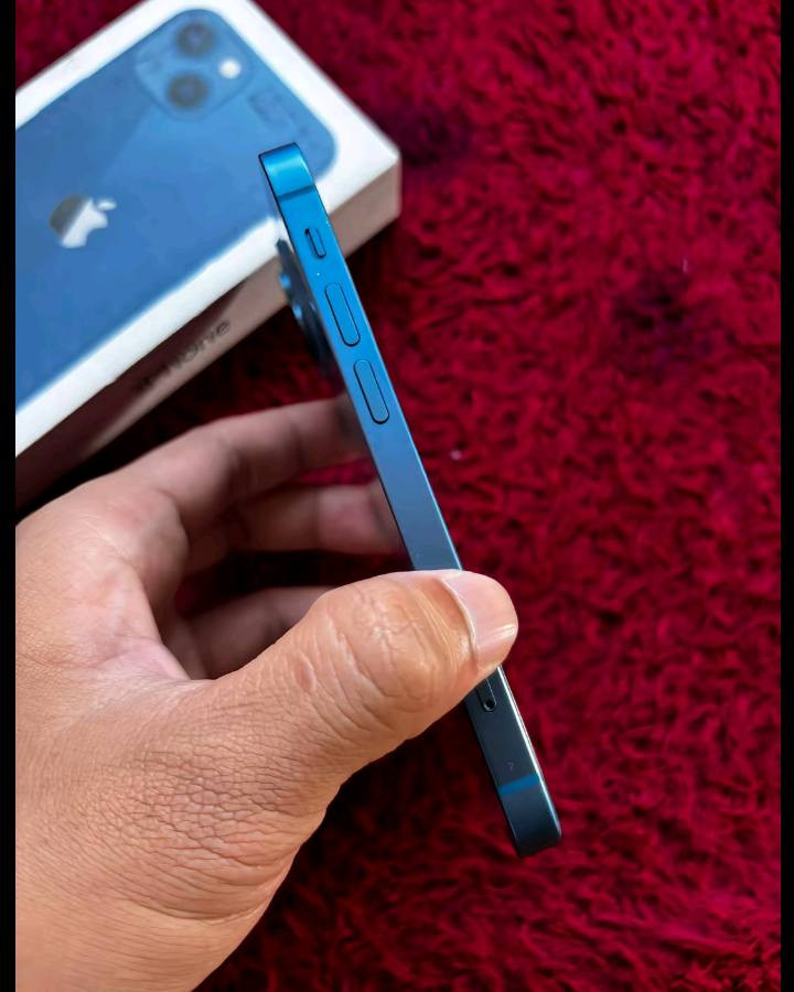 أيفوان 13 مني
✨ خالي من الأعطال

✨ كلشي تمام 100%

📦  فقط مبدل شاشه وكاله وبطاريه و متوقف الفيس ايدي

🔋 بطارية 100 متصرف شحن 

🎨 لون أنيق أزرق

📍 العنوان:النجف حي الجامعه 

📞 للتواصل: ***********

  

💵  سعر ب 340 الف
