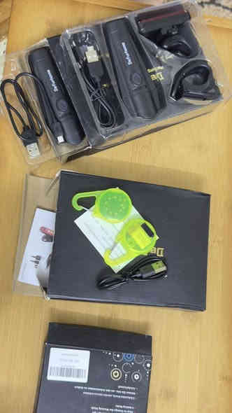 الكترونيات ديجتل  المانى وبريطاني اي قطعه تعجبك 
تكدر تتواصل ويانه واتساب يوجد توصيل لكافه محافضات العراق 
***********
