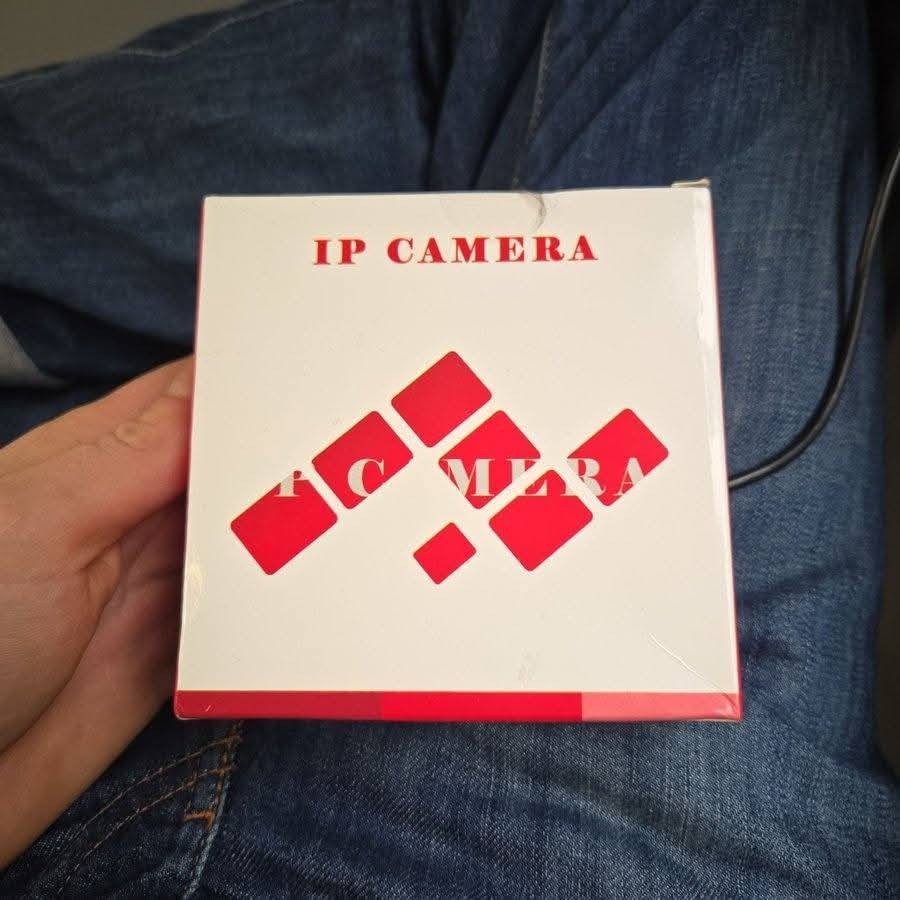 تصوير عالي الدقة 1080 بكسل.
المميزات: تدعم الاتصال اللاسلكي عبر الواي فاي، وتمتلك خاصية الرؤية الليلية.
الاستخدام: مناسبة لمراقبة المنزل، الأطفال، أو الحيوانات الأليفة.


**إذا كنت صاحب هذا الإعلان وتريد حذفه لأي سبب، رجاءا أرسل رسالة إلى الدعم الفني**