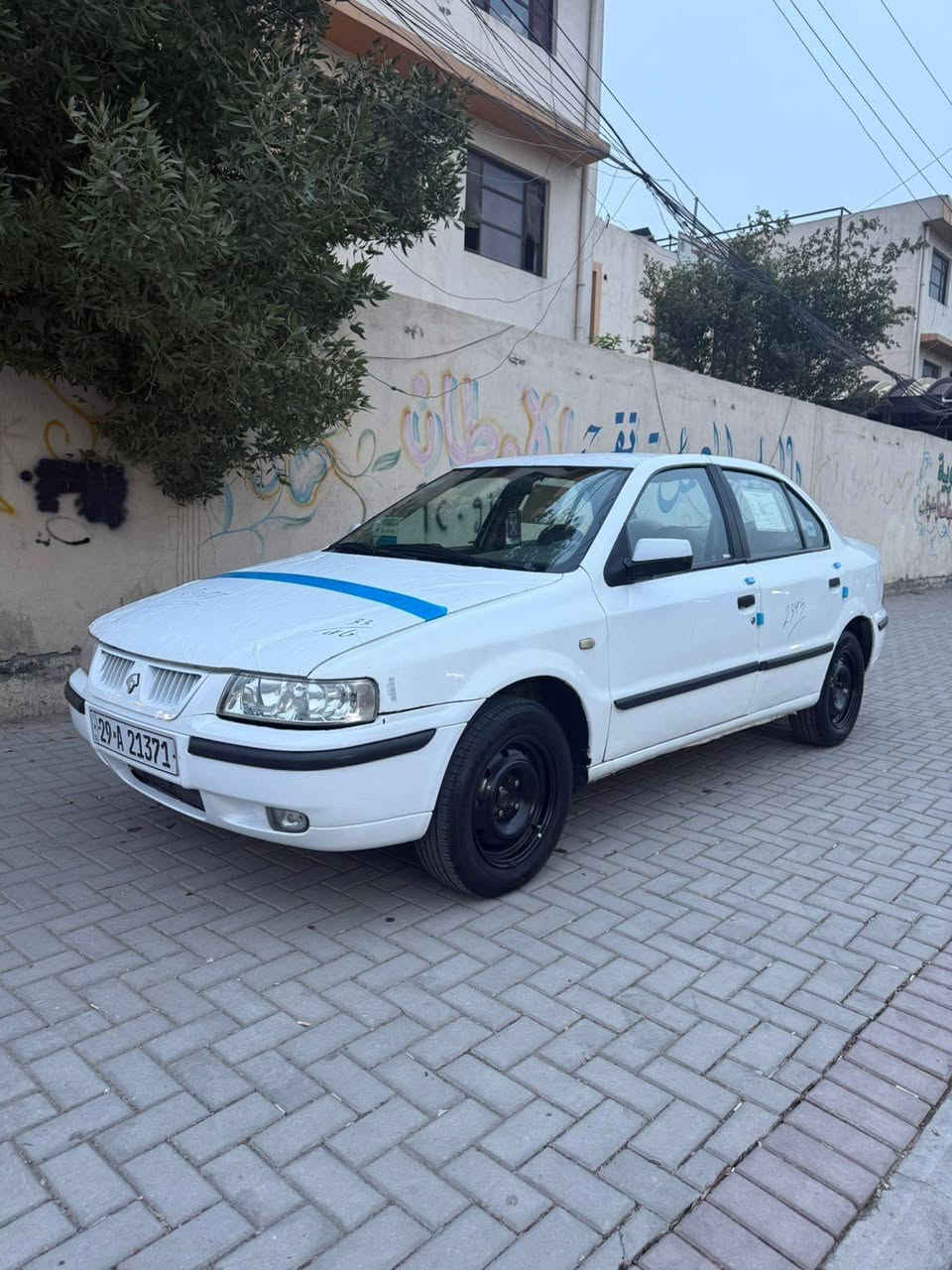 سمند موديل. ٢٠١١.  سياره بيه جاملغ مبدل طخه بل جاملغ.  وبيهه صبغ. بل باب مكينه كير تبريد. خير من الله.  صدر جديد. تخم تاير جديد.  بسمي.   تحويل ثاني يوم   مكاني بغداد الشعب.  السعر.   ٣٣. وبيه مجال.  ***********
