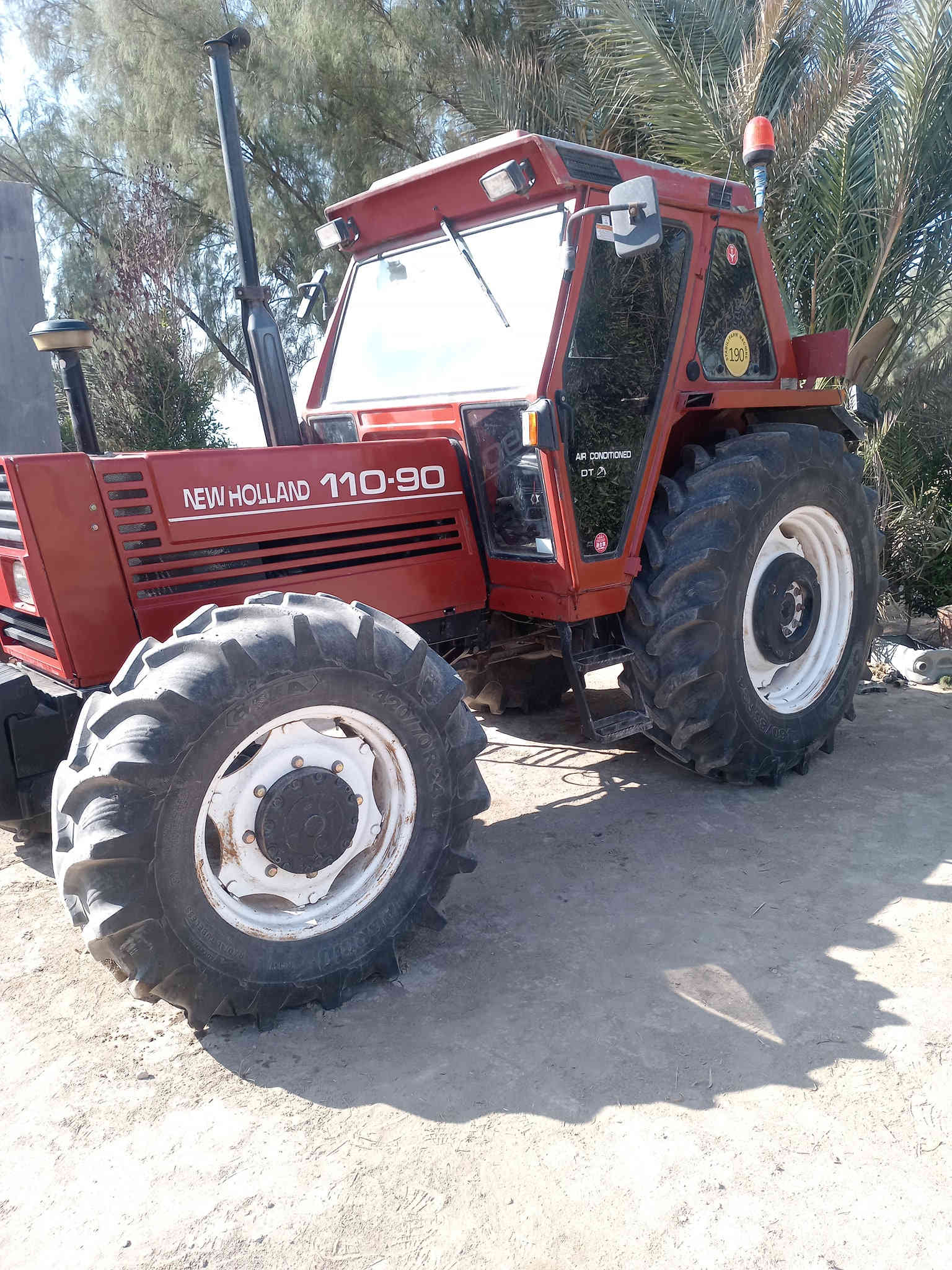 للبيع مكينة فيات دخول جديد حجم ١١٠ دبل مكفولة كفالة عامة على وضع شركة *********** ***********
