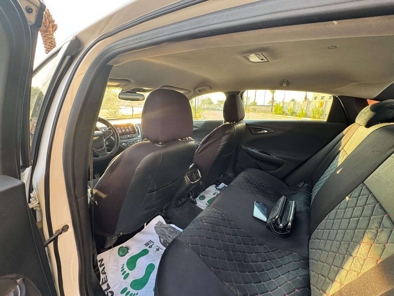 ماليبو 2017مكينه 1500تربو leبس دعاميه اماميه وربع باب صبغ جاهزه من كلشي 4بصمات مكان حي جهاد السعر 106مرارس عادي ***********
