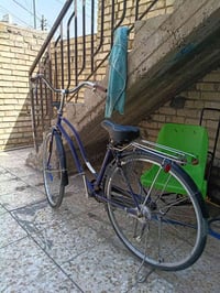 بايسكل للبيع نضيف حجم 27 عايزه بس زنجيل السعر 75 مكاني بغداد العامريه ...