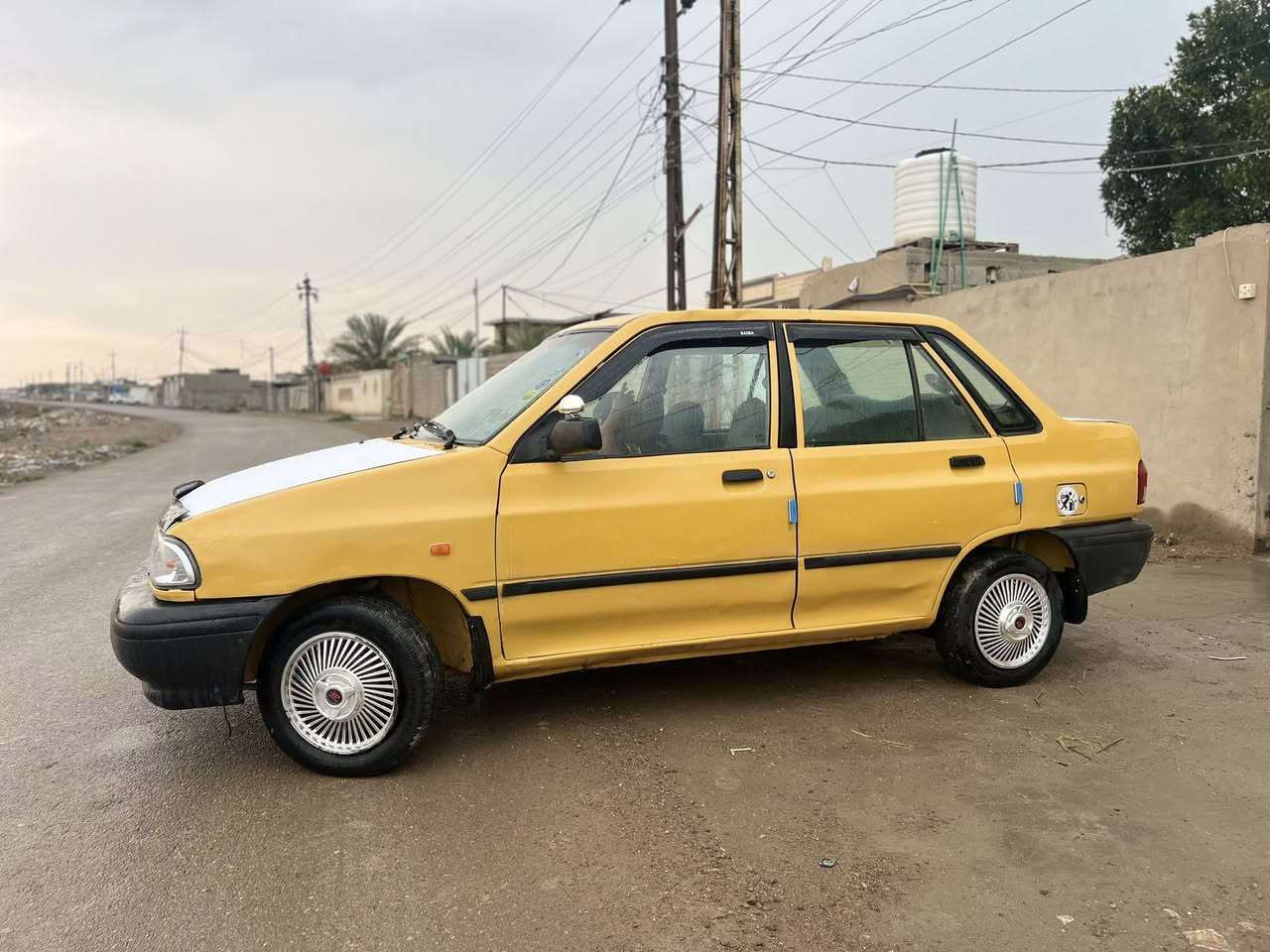 السلام عليكم
سايبا للبيع موديل 2011 نفخ محرك وكير خير من الله شواصي خير من الله السيارة جديده مابيها اي نقص رقم بغداد انكليري  مصفره هيئه وغرامات سعرهة 25 وبيها مجال بسيط للتفاصيل ***********
