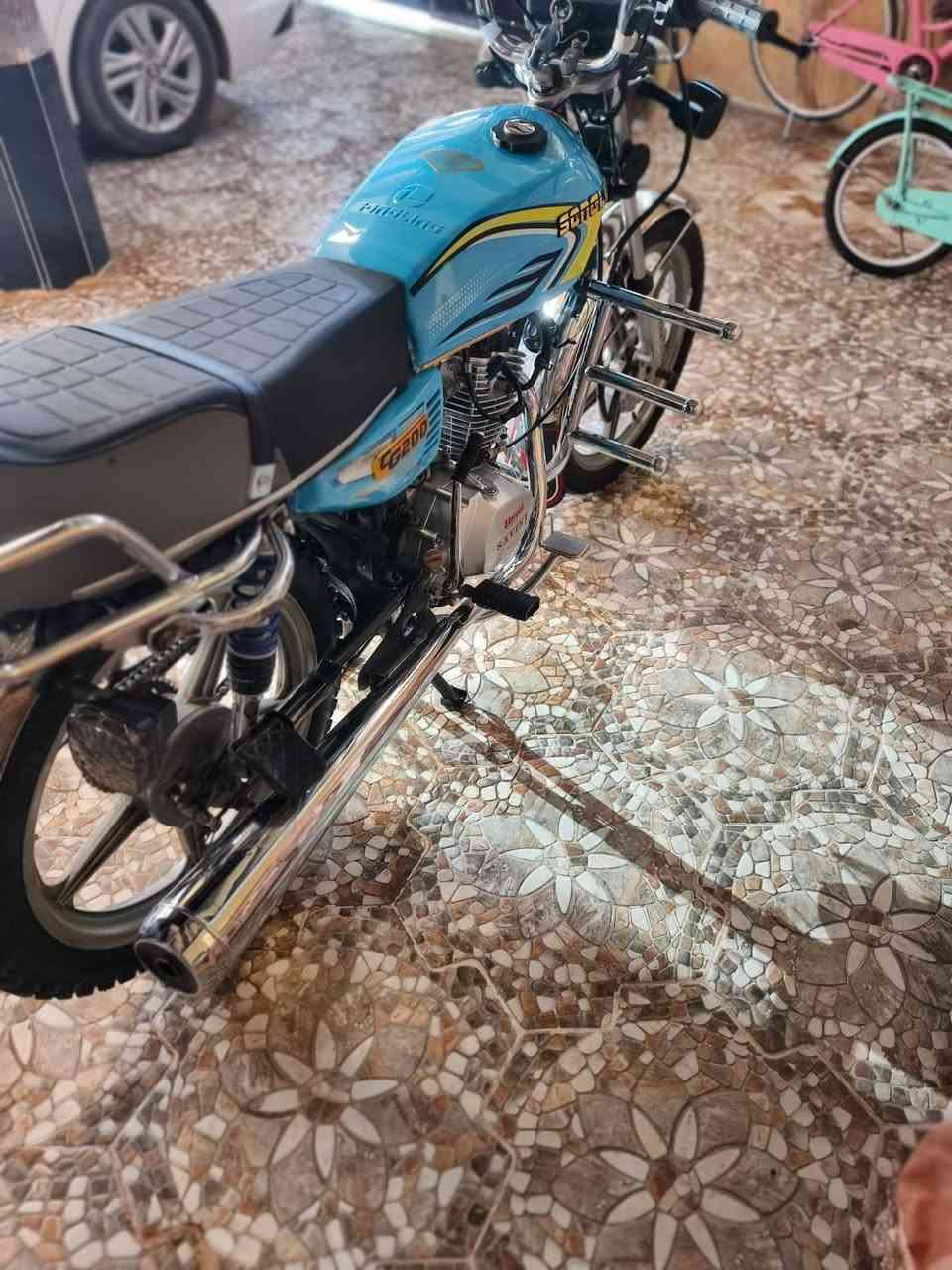 سلام عليكم سيفان 2020 كلش نضيف  وداجه نصبته حلوه ومكينه خير من الله  شراي يتصل  ***********. سعره 360وبي مجال حك جيه
