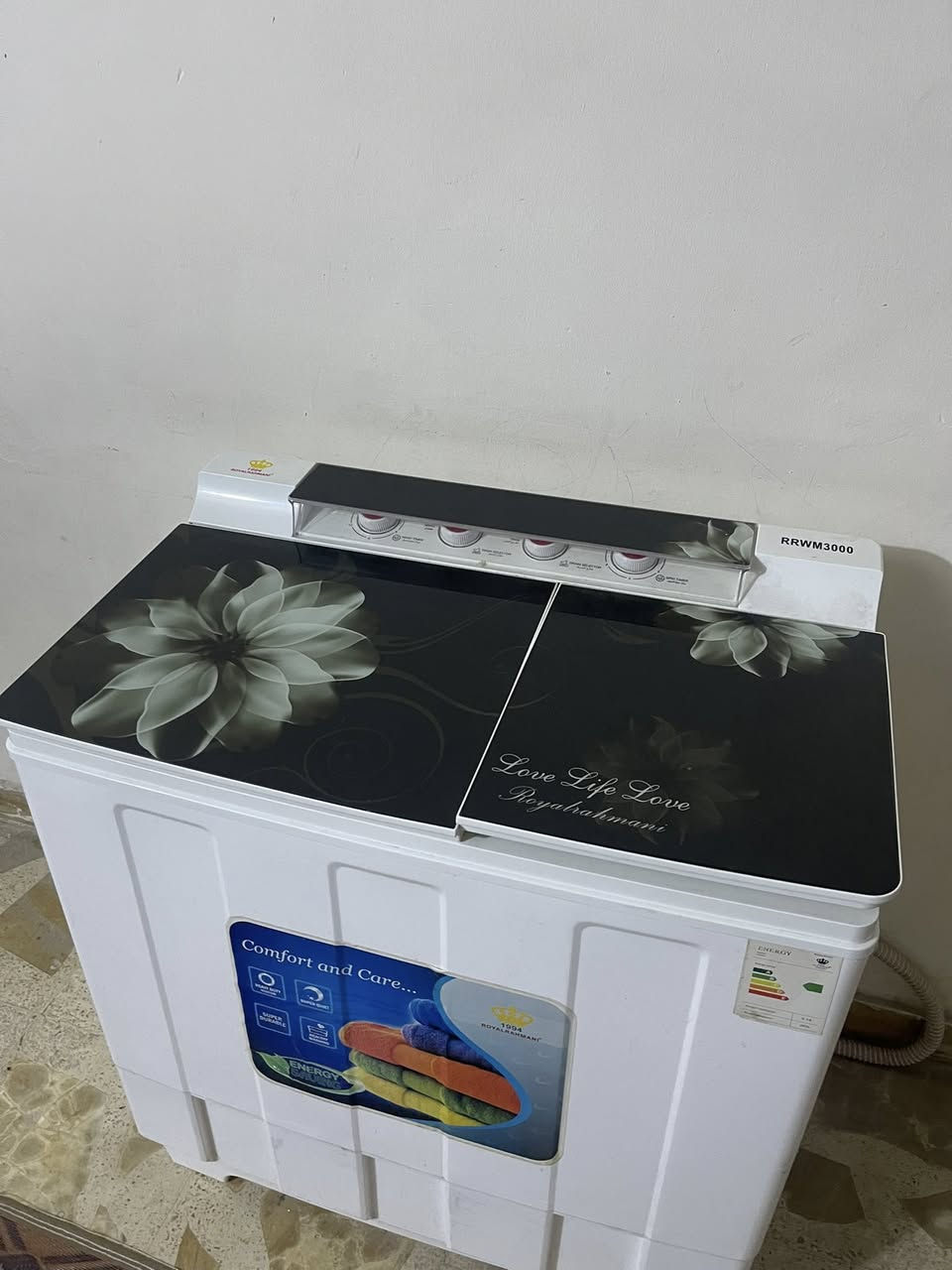 غسالة للبيع حجم 30 كيلو شغاله عالفحص كلش نضيفه السعر 125 تغسل بطانيه 
حي البنوك مكانها تواصل خاااااص


**إذا كنت صاحب هذا الإعلان وتريد حذفه لأي سبب، رجاءا أرسل رسالة إلى الدعم الفني**