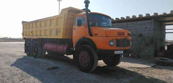 السلام عليكم للبيع اقجم موديل 1979 رقم نينوى نكليزي لل28 محرك 55 لا تبخير ولا تنقيص كير 111 جديد مكفول مجموعه نص جي اف قيطان 90 شاصي مكفول كفاله عامة من صبغ وكسر وفطر  تخم تاير بس زوج تعبان بدي تعبان بسمي تحويل ثاني يوم للاستفسار ***********   السعر 43 وبيها مجال مكاني بغداد المشاهدة
