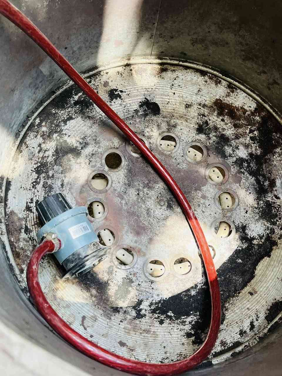 مرحبا للبيع مستعجل تنور اخو الجديد استخدام قليل مع كامل ملحقاته للبيع وزوليه قياس ٣في٤ مكاني النجف شراي تفضل خاص


**إذا كنت صاحب هذا الإعلان وتريد حذفه لأي سبب، رجاءا أرسل رسالة إلى الدعم الفني**