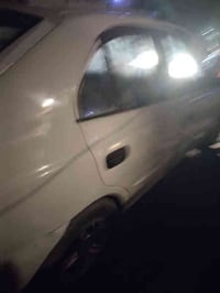 اكسنت موديل 2001 كير محرك سليم للبيع السعر 32 مكاني بغداد للتواصل 0790...