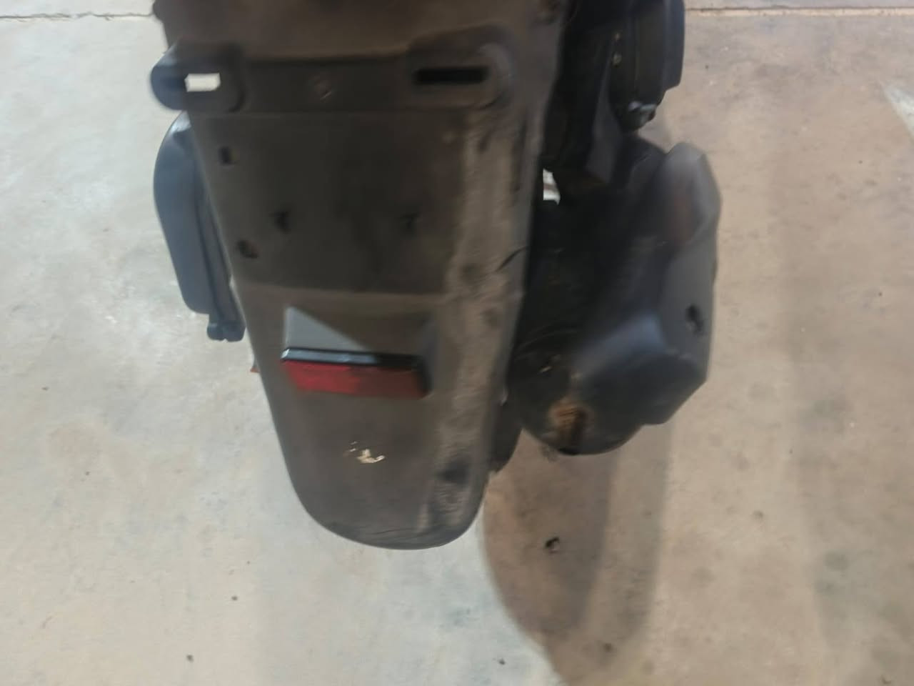 السلام عليكم شباب دراجه بريز دراجه جاهزه اي نقص ما بيها ماكينه ما مفتوحه مقفوله ملاحف فول دراجه رمبه الله شاهد ما تجني ما ماشيه هواي كهربائيات شغاله دراجه اي نقص ما بيها مكاني بغداد والشراي يتصل على هذا الرقم رجاء ما متواجد على الخاص وانا خادم ‏‪***********‬‏
