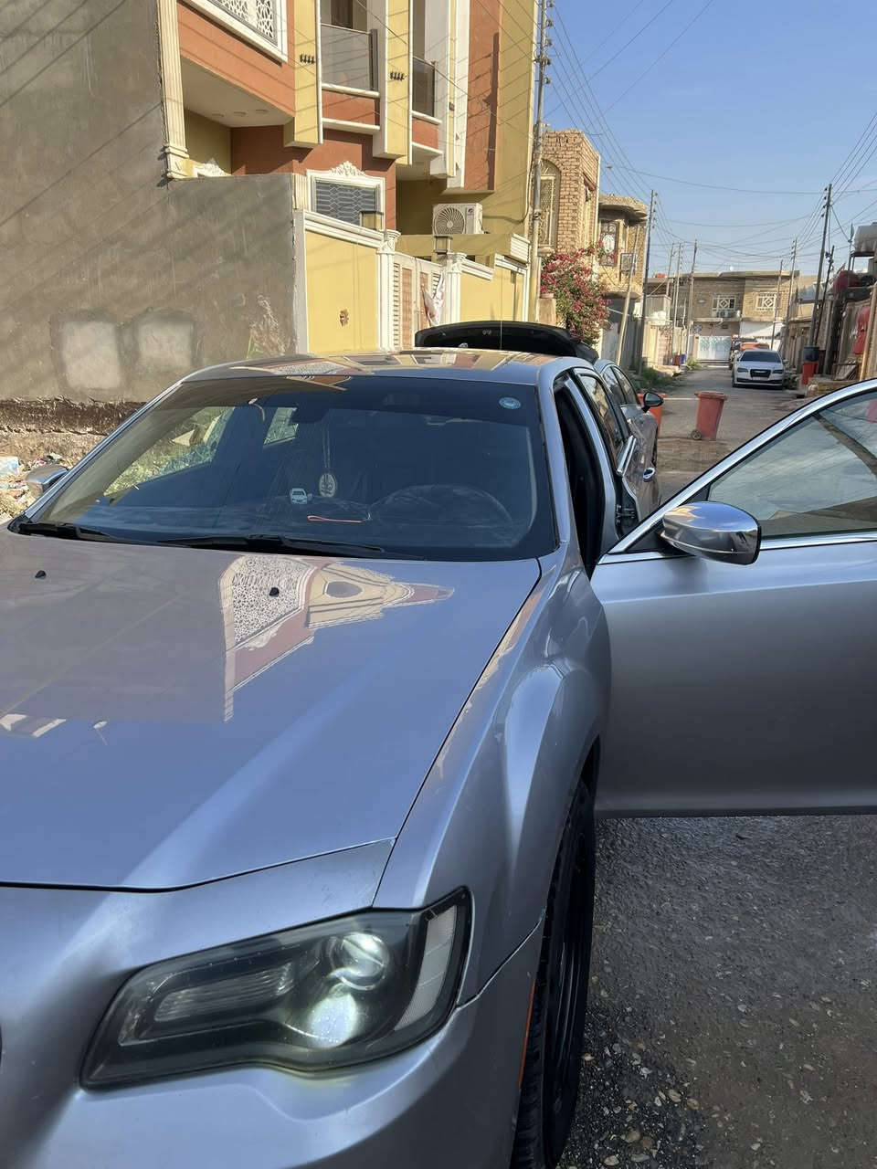 السلام عليكم جميعاً
اوباما 2018 اصل رقم اربيل باسمي
3.600
وارد كندي بدون حادث ،بالعراق صار بيها باب السايق صبغ فقط بدون تبديل
سيارة نص فول
كشنات جلد وكهرباء تدفئة وتبريد +ستيرن كهرباء تدفئة
ذاكرة وخزن كشنات وضعيتين
شاشة كار بلي 
هيتر مري +نقط عمياء اضافة الى تعتيم ليلي
نظام صوت الباين
مازدات Sزينون اصلي
سيارة جاهزة من كلشي من حدادية وغيرها تخم تاير انتاج 24
مكينة وكير مكفولات
استخدام شخصي من الداوم للبيت
السعر220
***********
واتساب +اتصال
