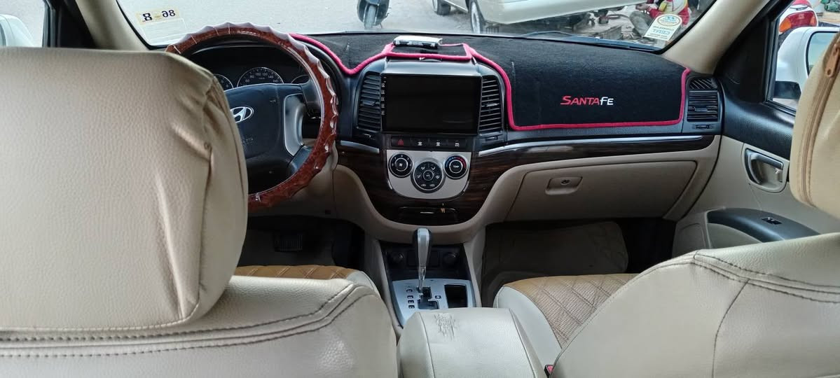 سلام عليكم سنتافي للبيع رقم بصره موديل 2012 خليجي فول عده البصمه سيارة مكفوله عده هاذ البل سونار فتحه 7راكب 3 قطع تبريد سيارة جاهزه من كلشي مكينه 4 مكفوله كير مكفول تخم تاير حداده جاهزه للخير سنويه 27 مكان سيارة ميسان المجر الكبير سعر / 140 وبيها مجال / ***********
