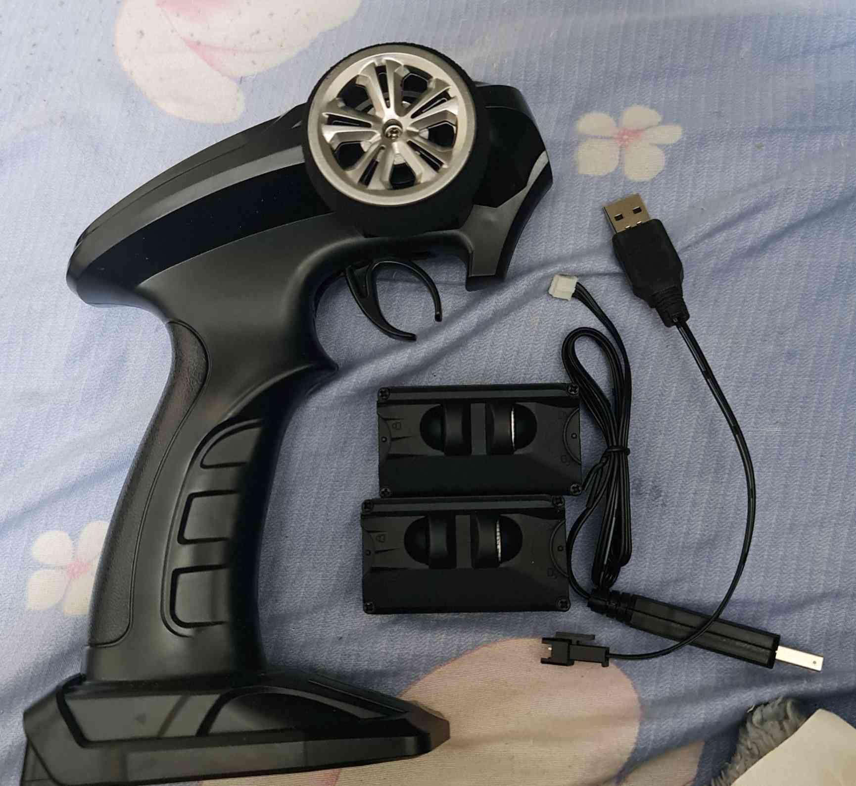 سيارة احترافية دفع رباعي حجم ١.١٦ سرعه توصل لل ٤٥ كيلو بالساعة ماطور قوي جديدة بالكارتون


**إذا كنت صاحب هذا الإعلان وتريد حذفه لأي سبب، رجاءا أرسل رسالة إلى الدعم الفني**