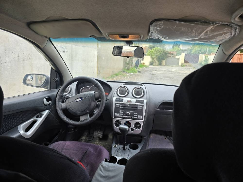 فۆرد فیگۆ ٢٠١٣ شەریکەی نیڤا 
لە شەریکەوە دوو دەستی کردووە 
گێڕ و مەکینە تەبرید بەشەرت 
سەیارەیەکی خۆش و زۆر ئقتیسادی  
٣ پارچە و نیوی بۆیاغە 
نرخ  ٧٢ گەڵاو مەجال دخان, السليمانية


**إذا كنت صاحب هذا الإعلان وتريد حذفه لأي سبب، رجاءا أرسل رسالة إلى الدعم الفني**