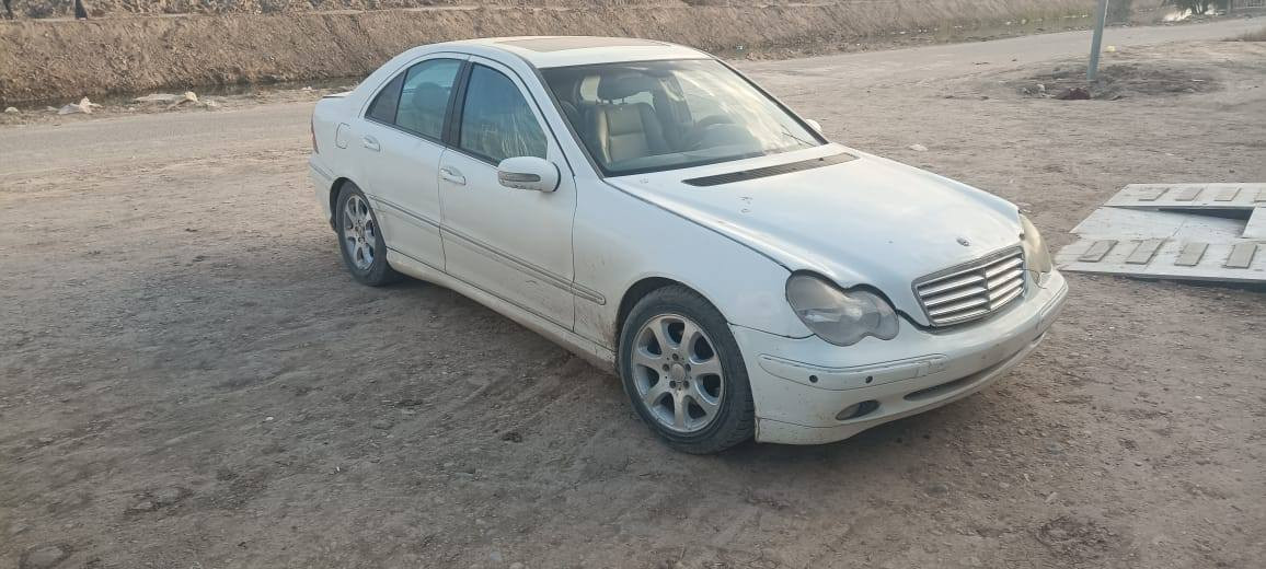 السلام عليكم ورحمة
مارسدس ادوات سياره مكفوله بدون كص جاهزه مكينه اوكير ثنين اونص جاهزة السيارة) (انه مكلف بالنشر) هذا رقم صاحب السيارة) (العنوان ذي قار الشطرة 

***********
