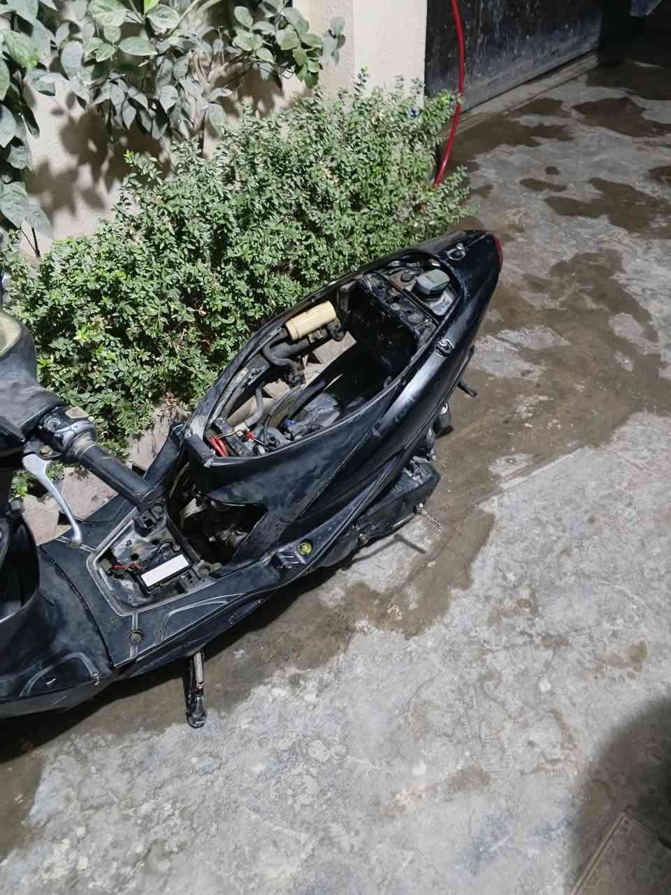 السلام عليكم يابه درجة ماكس عدله كوم حديد فقطط نار ماكو دراجه حلوه امانت الله سعر 200قفلل مكاني كربلاء رقمي ***********
