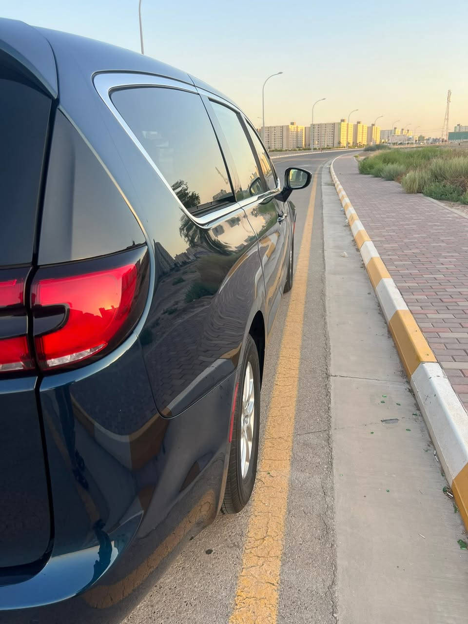 سلام عليكم باسفيكه البيع وارد امريكي ماشيه 20 موديل 2025 بدون صبغ ولاتبديل  سعر 275 /تصال ***********
