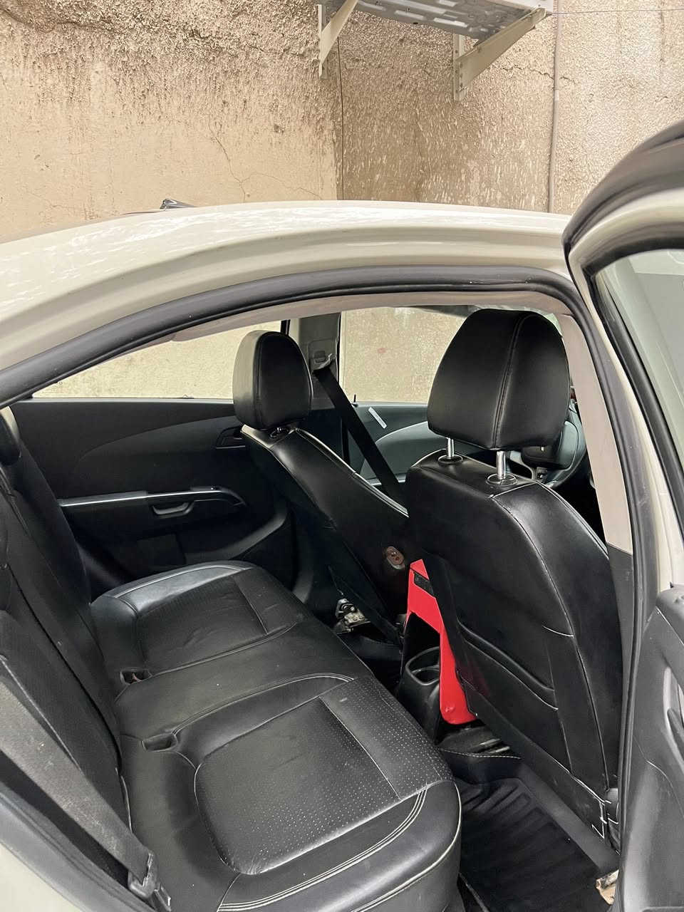 للبيع او المراوس
موديل 2013
بيها قطع صبغ ابيع حزام
مكان السياره بغداد
سعر 57 
***********
