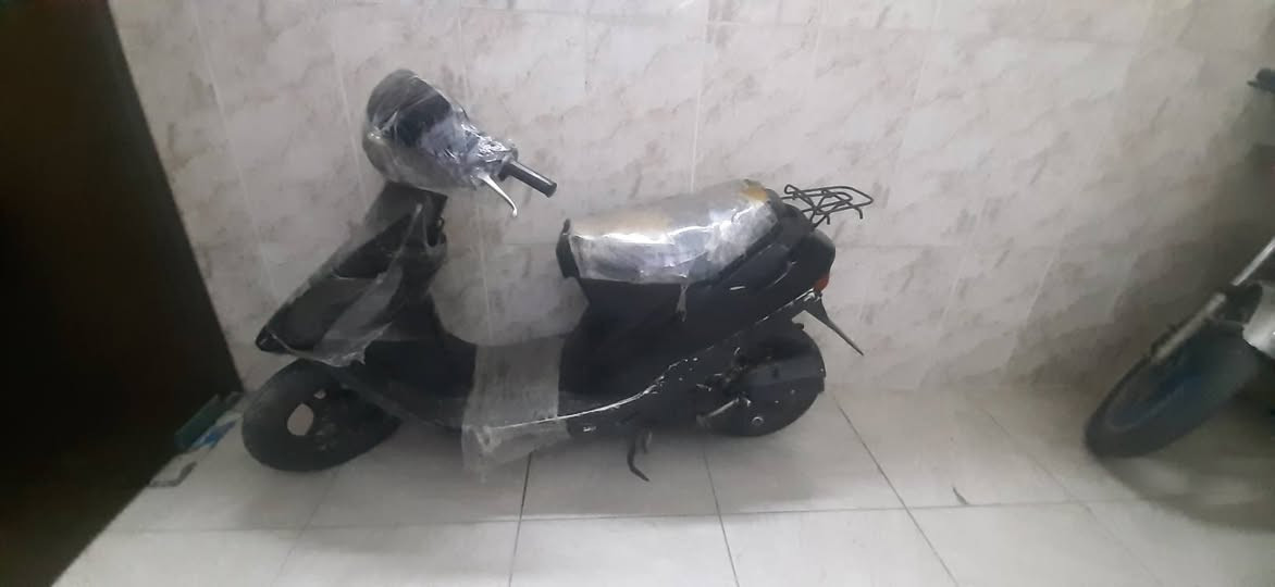 دراجة هوندة 60 للبيع كوم حديد متطرت وبعد ماشتغلت قيم واخذ
***********
