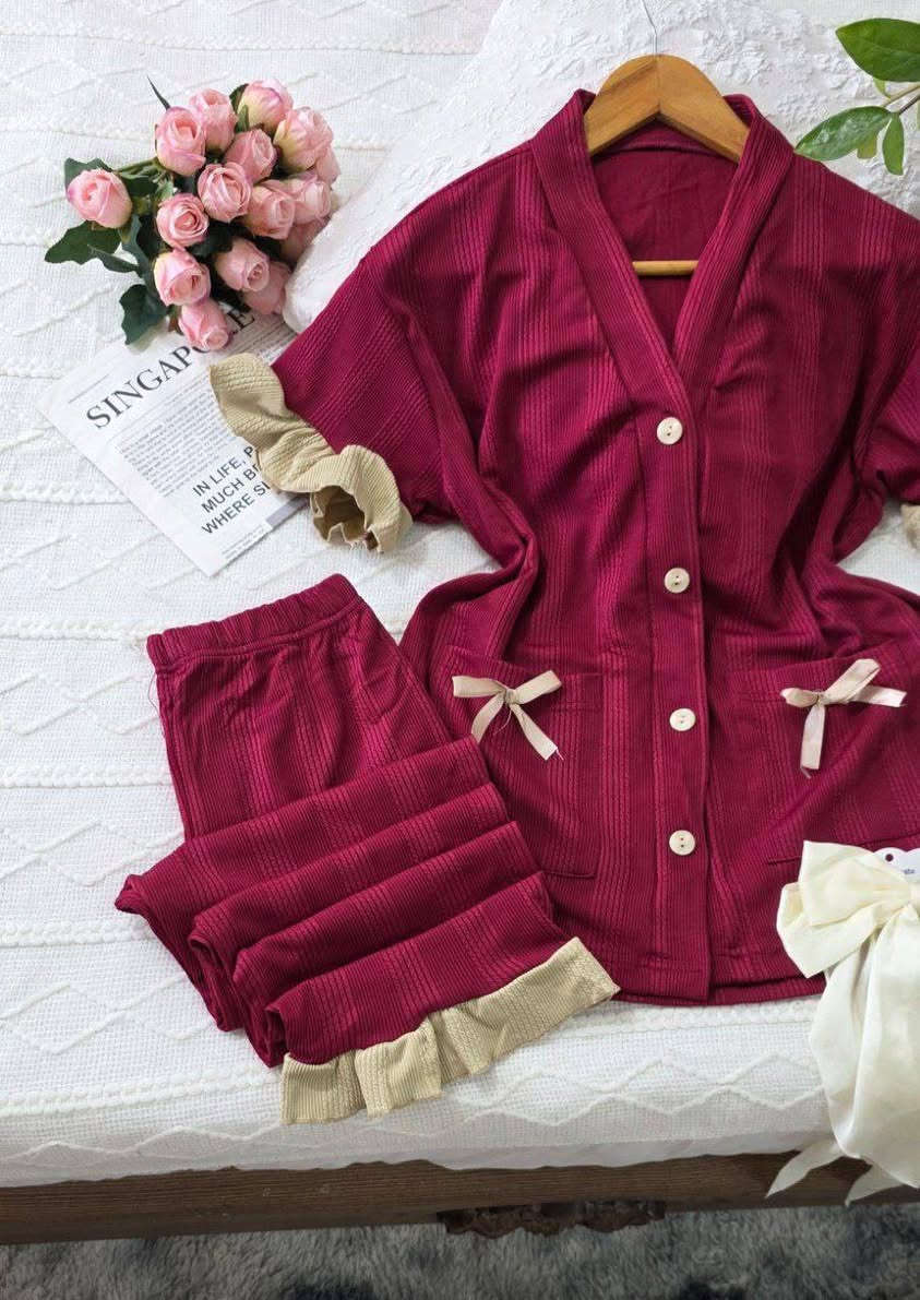 عرض لمدة 24 ساعه درزن فما فوق توصيل مجاني 
درزنين واكثر هذيه نص درزن مجاني من اختيار البيج❤️❤️

https://t.me/wdstoree2


**إذا كنت صاحب هذا الإعلان وتريد حذفه لأي سبب، رجاءا أرسل رسالة إلى الدعم الفني**