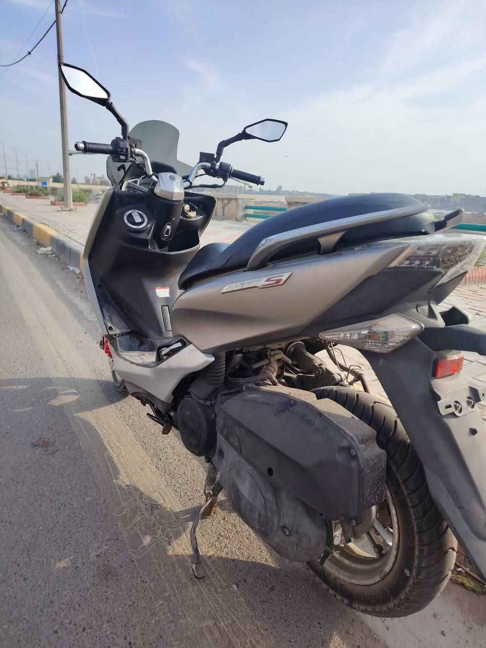 دراجه ماجسته s للبيع مكفوله كفاله عامه ربه مزود رياضي
بيه نضام تيربو كمرك مدفوع أوراقه كامله  ماشيه 11 الف برغي ما مفتوح ادير بس محسن  بيه مكاني بغداد *********** موجود واتساب
