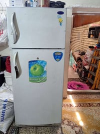 ثلاجة 18 قدم كونكورد/تفاحة مستعملة نظيفة جدا للبيع السعر300 الف دينار ...