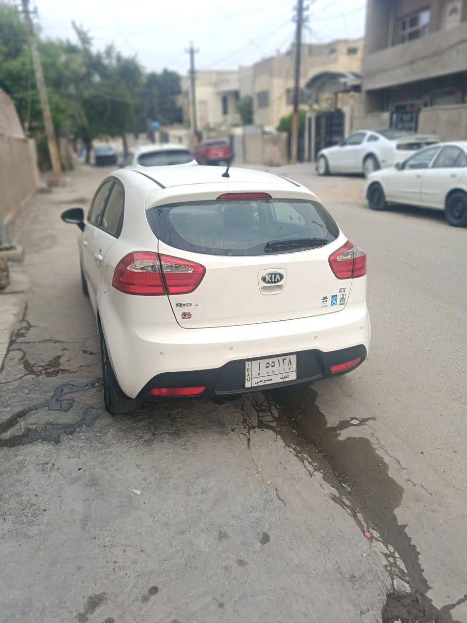 كيا ريو موديل 14 خليجي
مكينة 1600 دوش 
مواصفات كشنات جلد / فول تحكم ستيرن / فتحة سقف / حساسات توقف / نضام ايكو / مري شفط 
رقم نجف مشروع وطني تحويل ب اي مكان 
مكاني بغداد 
***********
السعر 85
