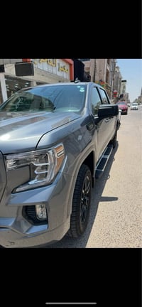 سيرا جي ام سي • ٢٠٢١ • ٨ سلندر