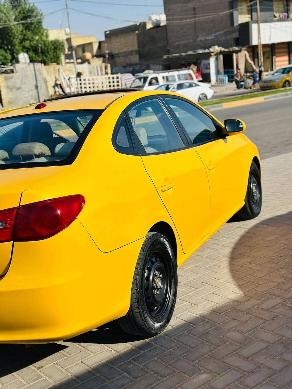 السلام عليكم النترا للبيع كص أدوات متومه دولي بغداد سنويه عضم عاج كير محرك شرط موديل 2010 السعر ٤٢ وبيه مجال الرقم ***********
