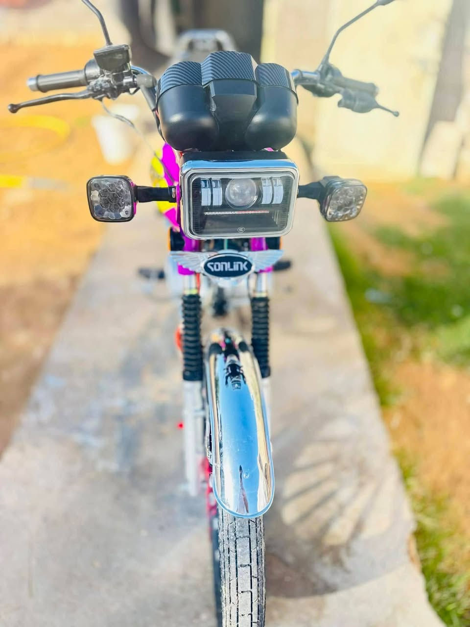 سولنك 2025
محرك 200 جواكيج 

شاشه تعرض فيديو نضامين 

 مراوس 

بصمه وسويج اوراق 

الخاص مفتوح


**إذا كنت صاحب هذا الإعلان وتريد حذفه لأي سبب، رجاءا أرسل رسالة إلى الدعم الفني**