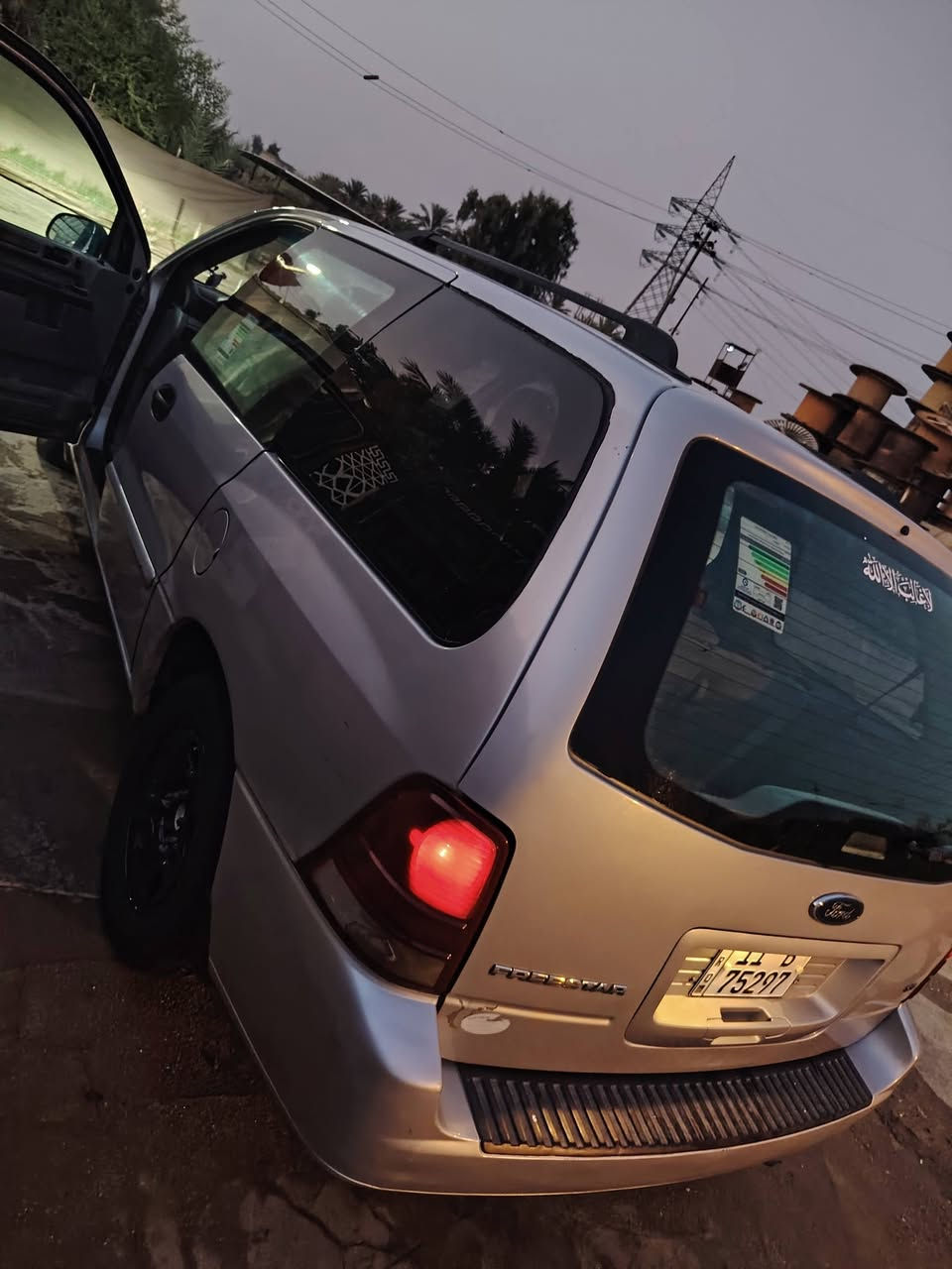 يالله بسم الله الرحمن من رخصت مدير الكروب المحترم
للبيع فورد فريستار  2007 مكينه 4200 6سلندر سياره مكينه وكير خير من الله كهربائيات شغاله كله وخير من الله انكر سلف واطلع وين متريد تجي تكلب السياره وبيك خير ودلل
السعر 65وبيهه مجال 
مكاني بابل ابي غرق
***********
