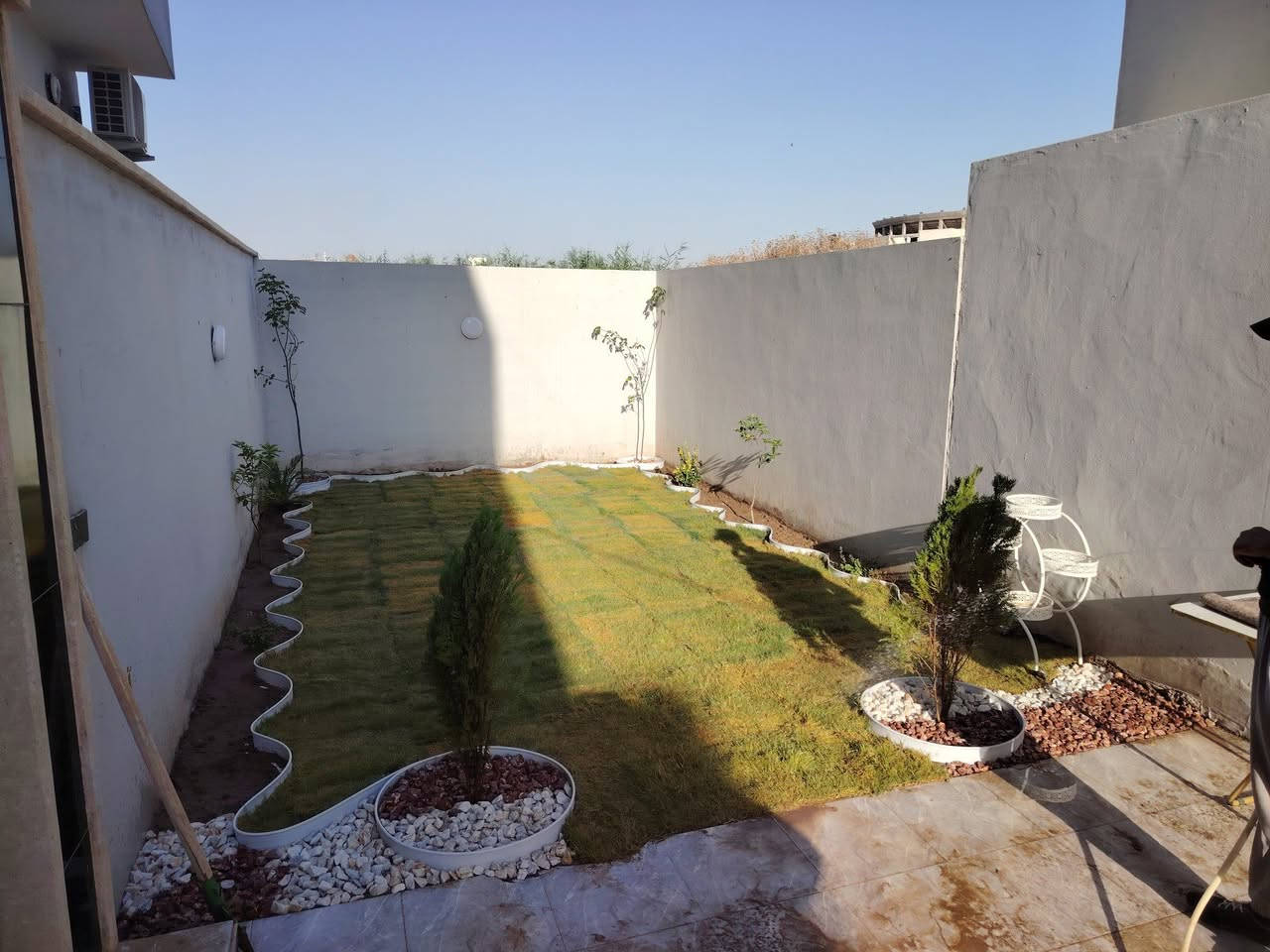 هندسه وتصميم الحديقه
زرعة وتقليم لاشجار
قص ثيل
***********
***********
من رخصت الادمن
