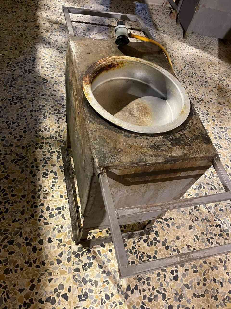 سلام عليكم
غراض مطعم مستعملة جاهزات وشغالات
مكان بصره كرمه علي 
***********
