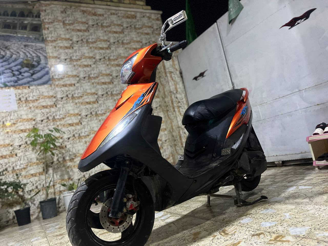 سلام عليكم دراجه ماكس عدله دراجه بعدها جديده مال رمبه مكينه كفاله بلاديه ما ملعوب بيها  الدراجه خير من الله مابيها نقص برغي لا تنقيص ولا تبخير 
شلعه ومعدل حلوه كلش 
كهربائيات كلها شغاله  اوراق موجوده 
تجي وجيب فيتر وياك وتفحص وين ما يعجبك  السعر 750 وبيها مجال لشراي
عنوان بغداد الحسينيه 
الرقم *********** اتصل وبخدمتك
