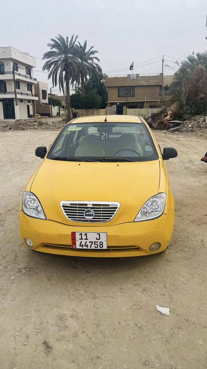 طيبه 2015 مكفوله كفاله عامه كير محرك حداديه خير من الله تدفئه تبريد كله شغال تخم تاير جديد السياره ما متعوبه مال خبزه تاخذها تكلي رحم الله والديك السعر 39 وبيها مجال حك الجيه ***********
