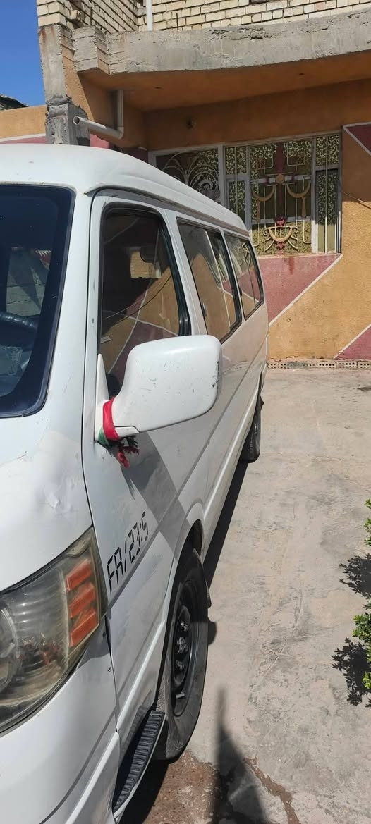 ‏جنبي موديل 14 السيارة مكفولة من الصبغ و الضربة
‏بيها باردات قليل و رقم واسط و السنوية بعد شهر تنتهي 

‏السعر 75 و بيها مجال  و مكينة و كير و اكسن مكفولات 

‏سيارة حلوة و ما بيها صبغ *********** العنوان بغداد قرية السعادة
