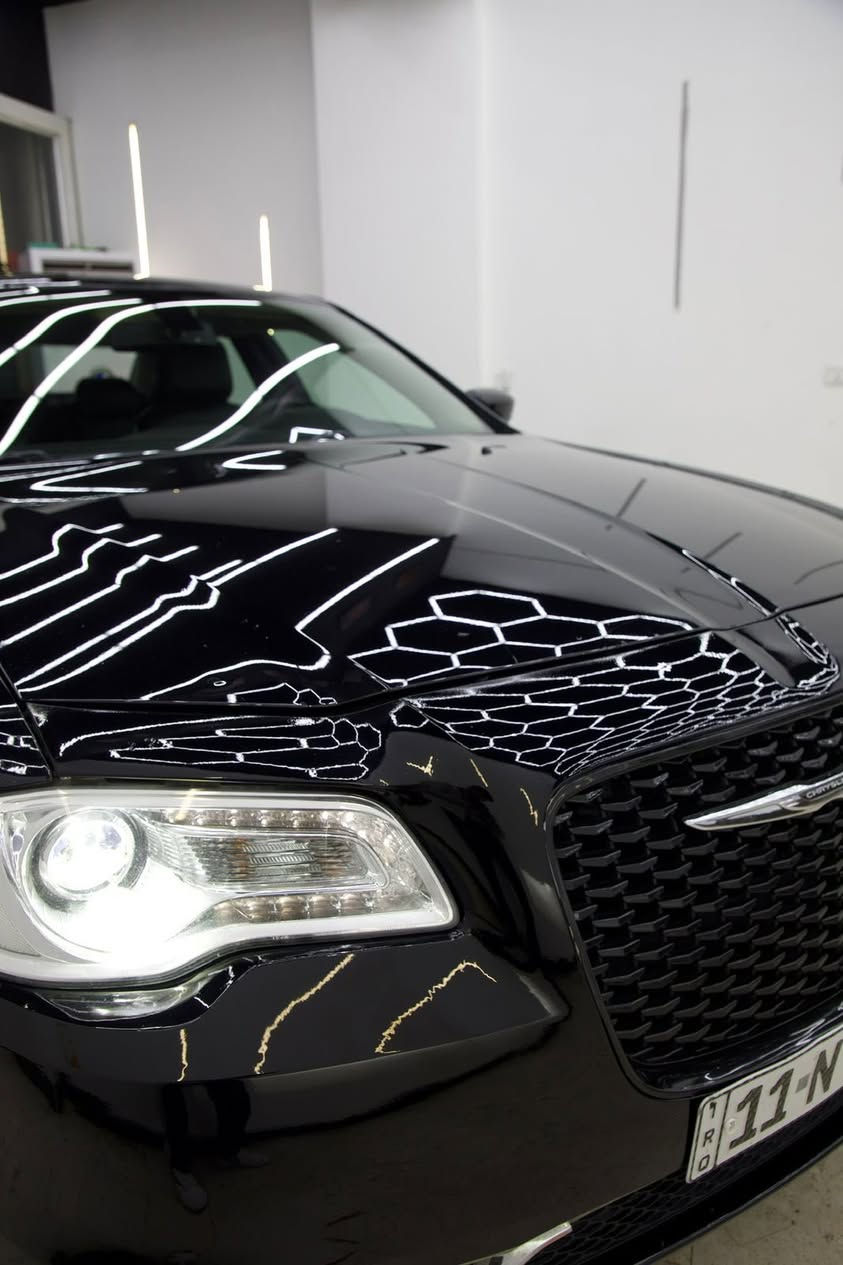 اوباما c300
لمتد السياره 
٢٠١٨ موديل
السيارة فول مواصفات 
مكفوله من صبغ
(حادثه فقط دعاميه بدون ايرباك )
فقط بارد قطعتين 
جاهزه بدون اي نقص
بسمي تحويل ثاني يوم
سعره ١٩٥ ورقه وبيه مجال 
للاستفسار 
***********
