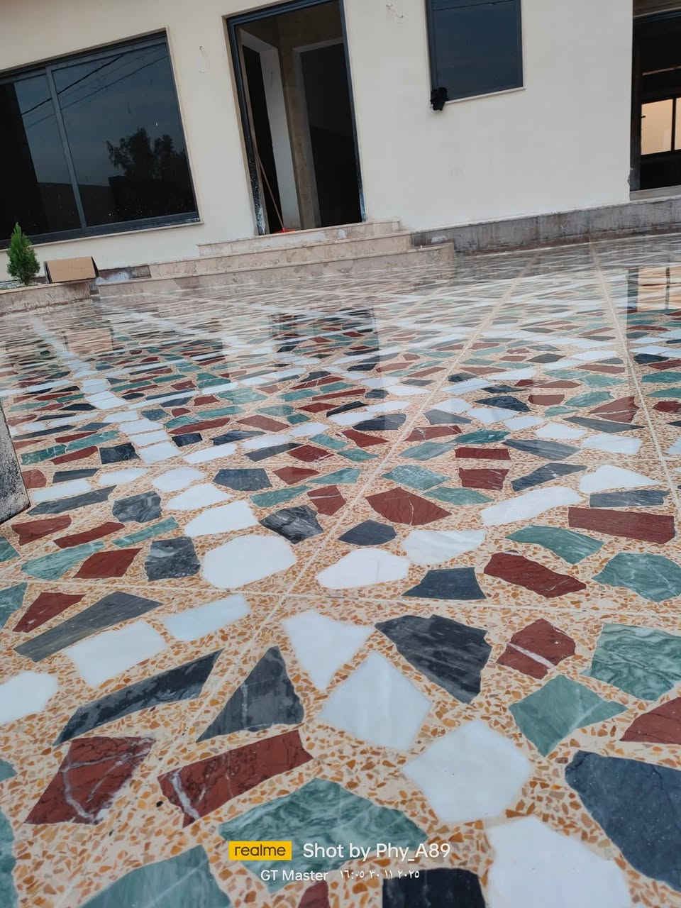 السلام عليكم
جلي كافة انواع الكاشي الخام🙆
تنضيف كافة انواع البورسليين💯
لدينا كادر مختص بتلميع الارضيات⛹️
للا ستفسار راسلونة على مكتب الفجر Al fajer office 
او الاتصال على الارقام التالي 
وتساب ***********📞☎️
او على الرقم
***********📱
