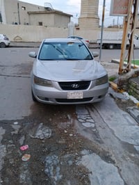 سونتا موديل 2008  محرك 2400 دوش حادث جاملغ امامي جهه سايق  سعر 110 ورق...