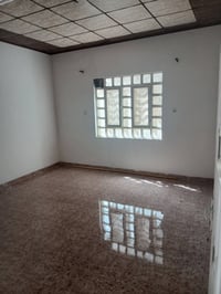 شقة • باب مستقل • الحدباء الموصل
