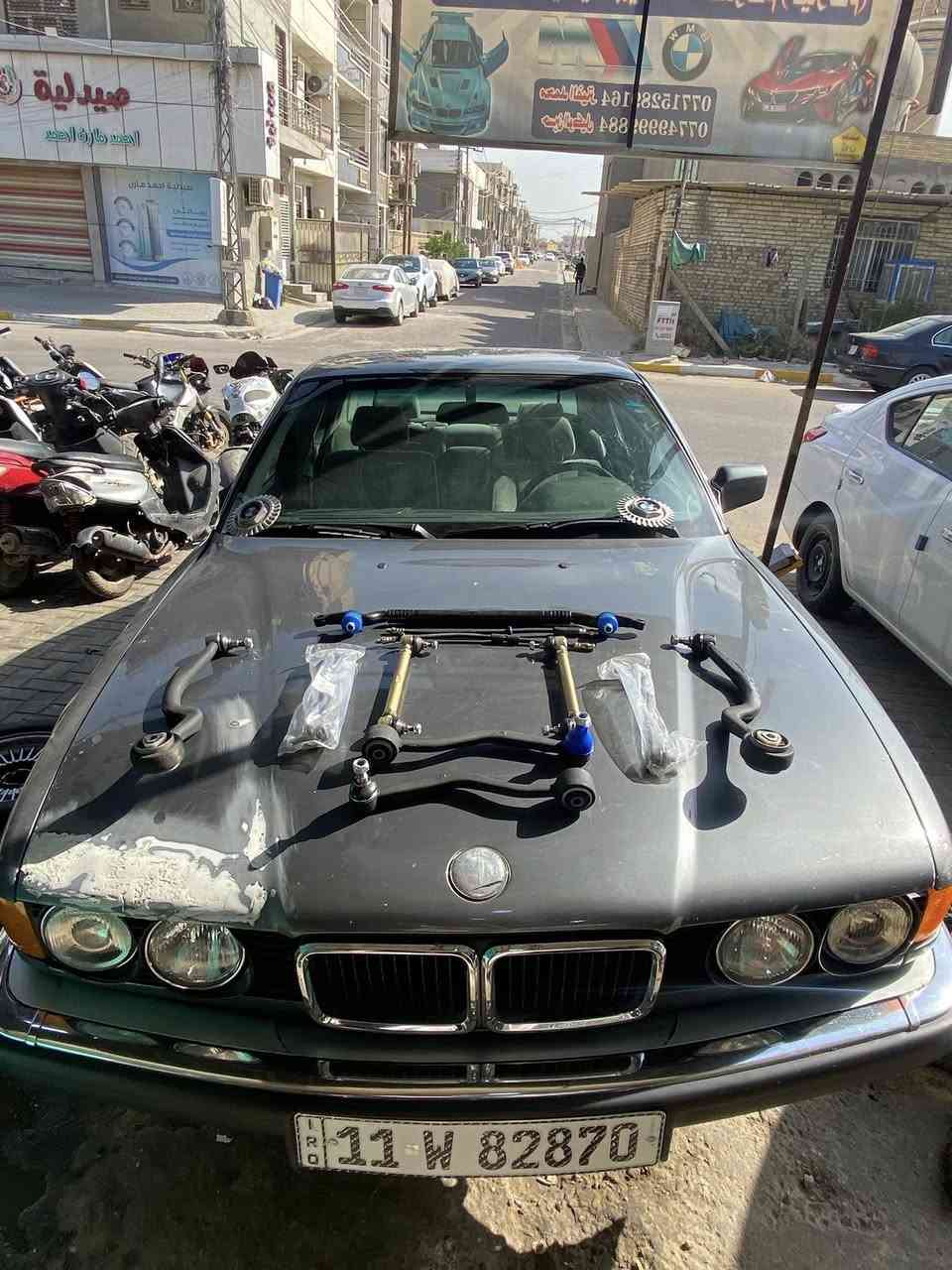 السلام عليكم 
عروض على الصدر الامامي 
تبديل صدر امامي كامل مع العمل 220 الف
مكاني بغداد شارع قطر الندى 
*********** 
***********
