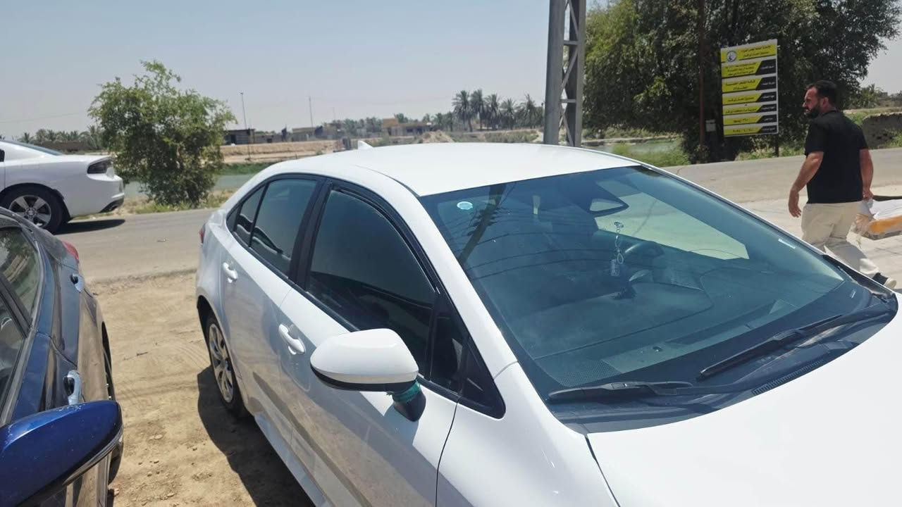 السلام عليكم تيوتا كورلاLe مرقم معوقين ذي قار 
وارد امريكي فقط بارد بالبنيد ولباقي كفاله 
محرك 2000 ماشي53 جاهزه مابيه نقص 
السعر 145 وبيه مجال بسيط مكاني ناصريه 
السراي يتصل ***********
خوان غير متواجد ع النت ناصرية, ذي قار
