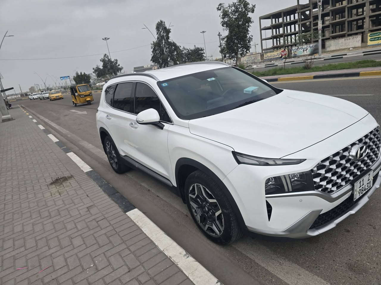 سنتافي ٢٠٢١ خليجي ٦ سلندر مكفول للبيع المواصفات:
محرك ٦ سلندر 3500cc
٧ راكب كشن كهربائي
تبريد ٣ قطع
حساس امامي خلفي 
كير ماوس
ماشية ٥٢ 
تشغيل عن بعد
مري شفط 
لايت لد
رقم بغداد مشروع وطني بأسمي تحويل بجميع المحافظات 
تحكم ستيرن
و بيها بعد هواي مواصفات 
السعر ٢٥٠ ورقه 
للإستفسار اتصال: ‎***********
