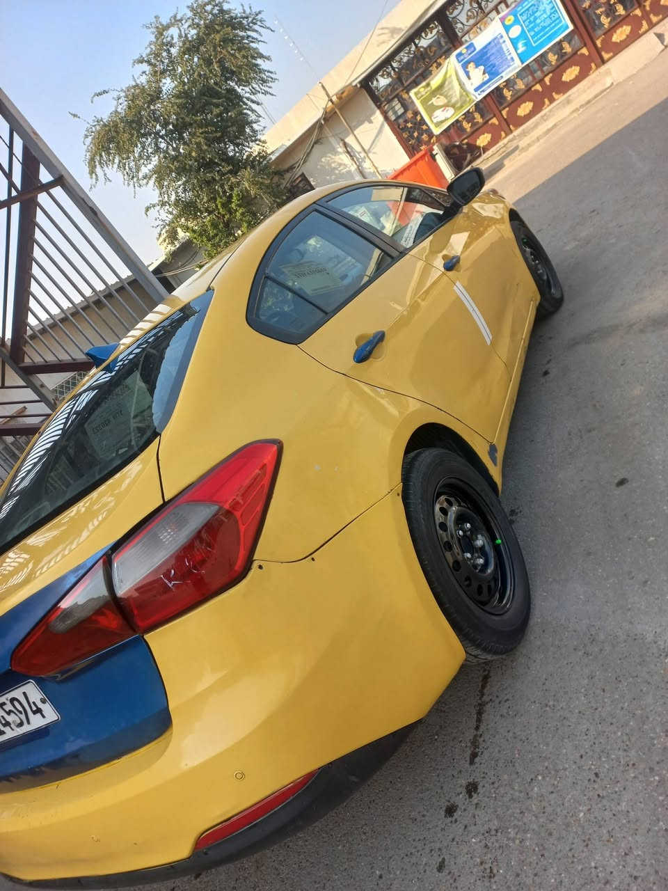 للبيع فورتي 2014
حادثها قبق جنطه وشويه من الحوض بجم كبس

مكينه 1800 دوش جديد ما مفتوحه استندر

صبغه الاولى بدون معجون

حداديه نضيفه تبريد شغال 

رقم بغداد انكليزي تحويل

100 وبي مجال 

 مباشر لاستفسار 

***********
