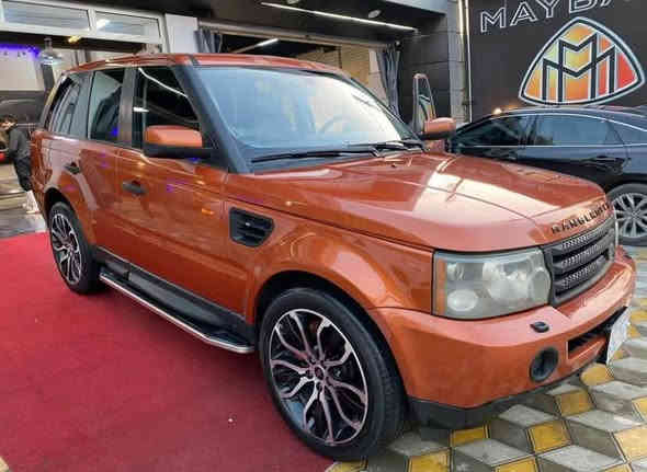 ڕانج ڕۆڤەر 2006 هەشت بستۆنە سوپەرجارجە دەبلەکانی کراوە بە عادی بئ کیشە ناو رەشە بئ رەقەمی دوبەیە بەشەرتی گیرومەکینە تەقەو رەقەی نیە پەلە پەلە بویاخئ هەیە نرخئ 70گەلاو مەجال گورینەوەش اکەم بە شتیک بەدلم بیت ژ.م *********** *********** كالار
