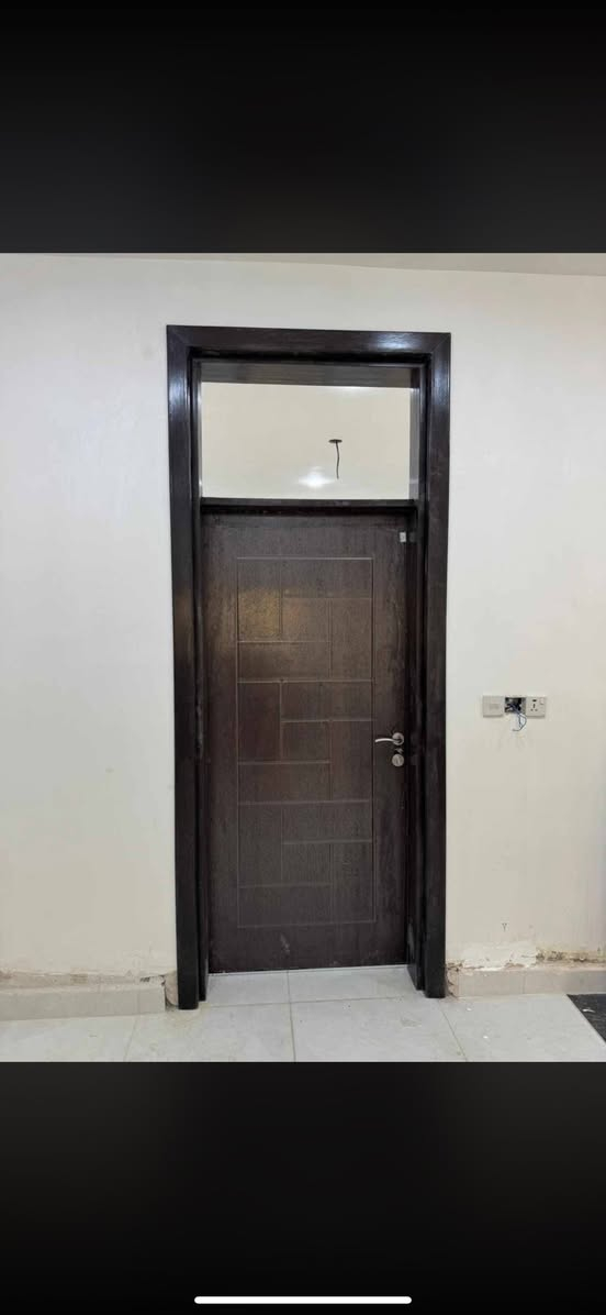 الشركة العالمية للأبواب التركية
الفخامة مو حچي… الفخامة شغل 👑

إذا تريد باب يشرّف، باب يفرض حضوره من أول نظرة،
إحنا نوفرلك أبواب تركية أصلية بذوق عالي وجودة تعيش سنين.
شغل مرتب، تشطيب نظيف، وأناقة ترفع راسك 👍

◾ القياسات متوفرة بكل الأنواع
◾ خامات قوية ومضمونة
◾ موديلات عصرية وكلاسيك تناسب كل بيت
◾ باب يكمّل هيبة بيتك مو بس يسكّره 🚪✨

بابك أول شي ينشاف…
وخيارك الصح يبدي من عدنه.

📞 للتواصل: ***********
